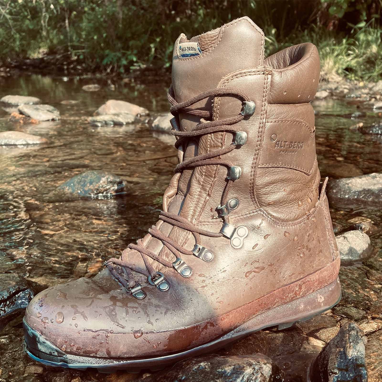 Altberg Defender FEMALE Combat Boots - New Soles 4 Altberg Defender FEMALE Combat Boots - New Soles
