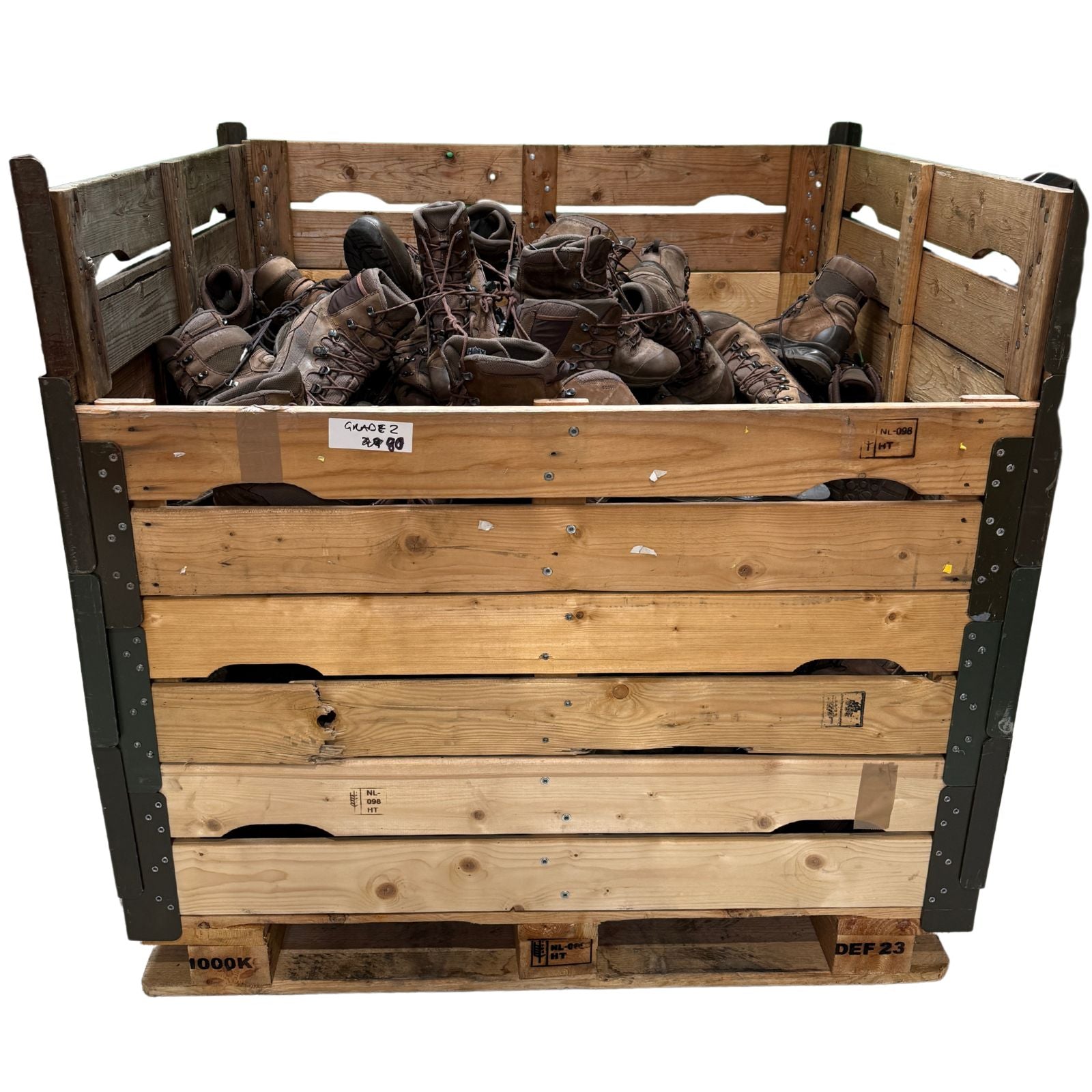 Pallet of 100 DISTRESSED GORE TEX Brown Combat Boots 1 Pallet of 100 DISTRESSED GORE TEX Brown Combat Boots