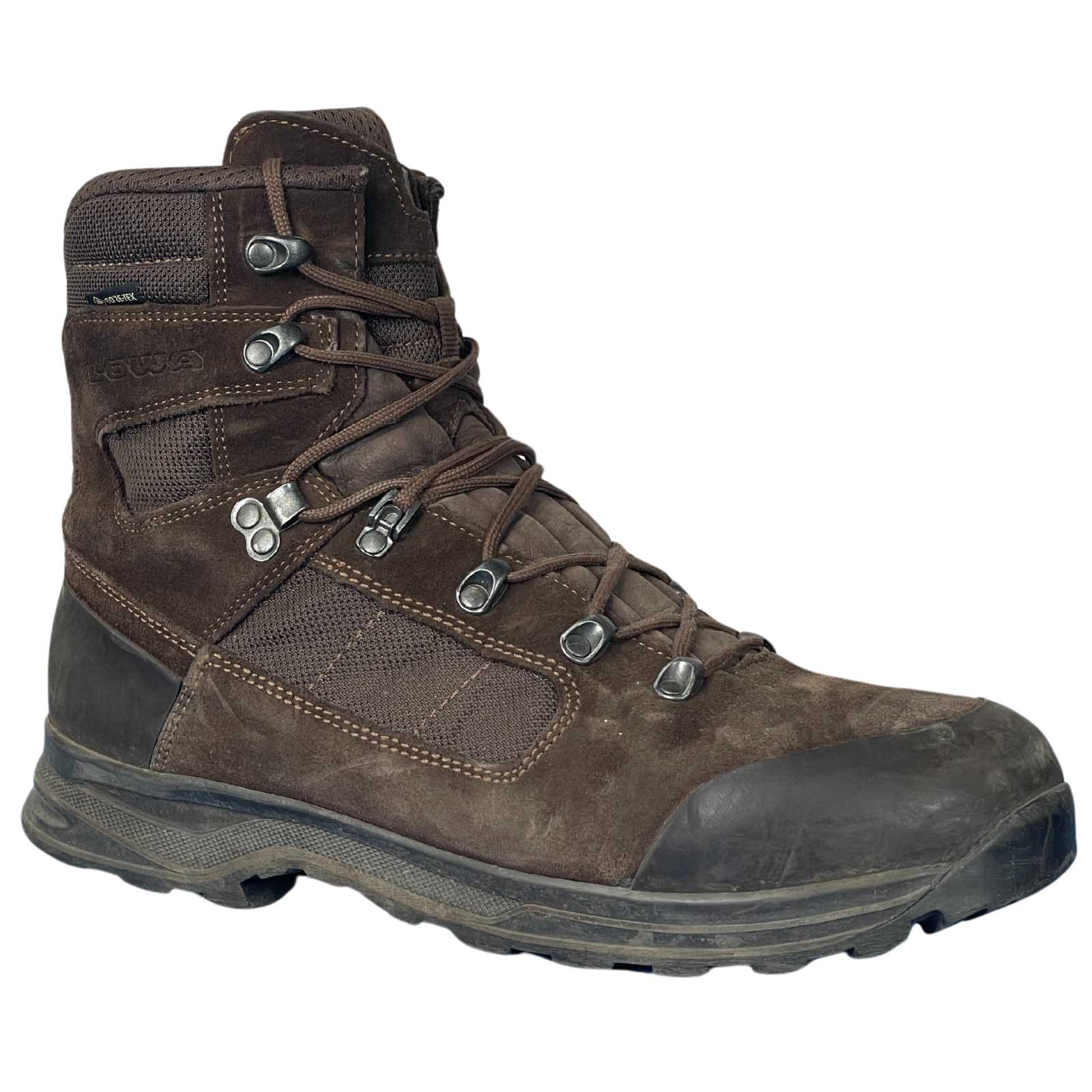 Pallet of 100 DISTRESSED GORE TEX Brown Combat Boots 5 Pallet of 100 DISTRESSED GORE TEX Brown Combat Boots