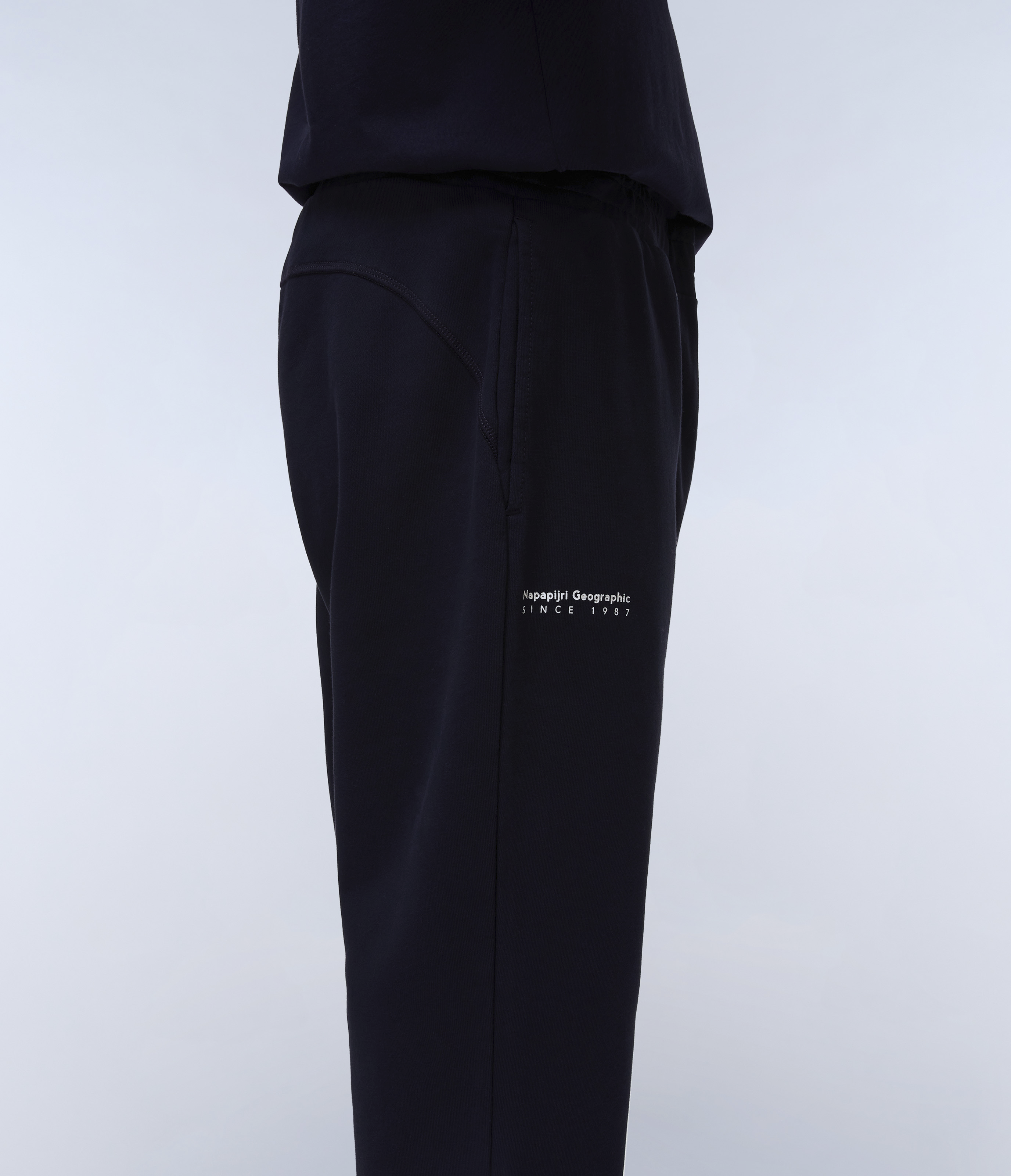 Badge Summer Cargo Joggers 6 Badge Summer Cargo Joggers