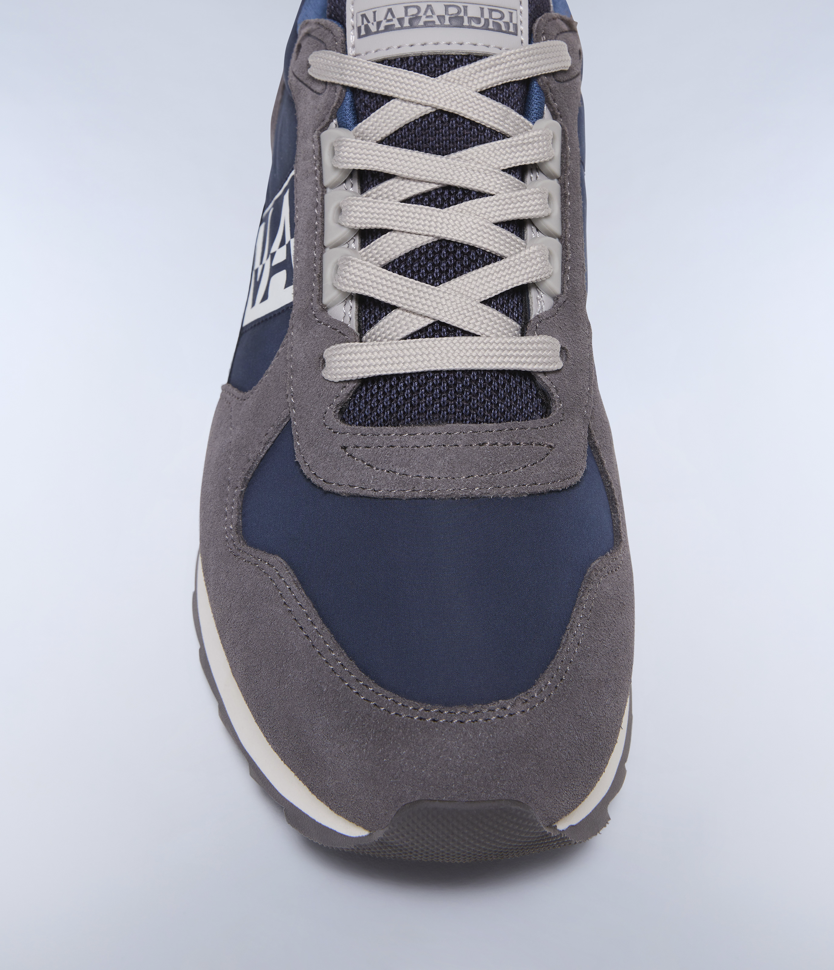 Stab Trainers 7 Stab Trainers