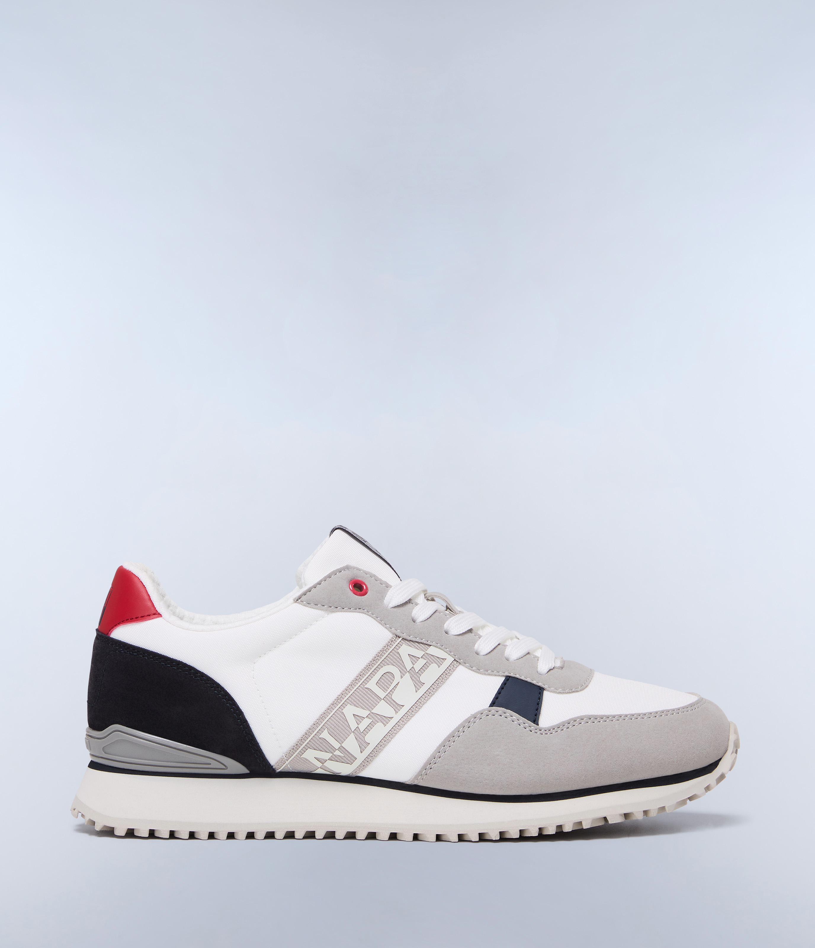 Cosmos Trainers