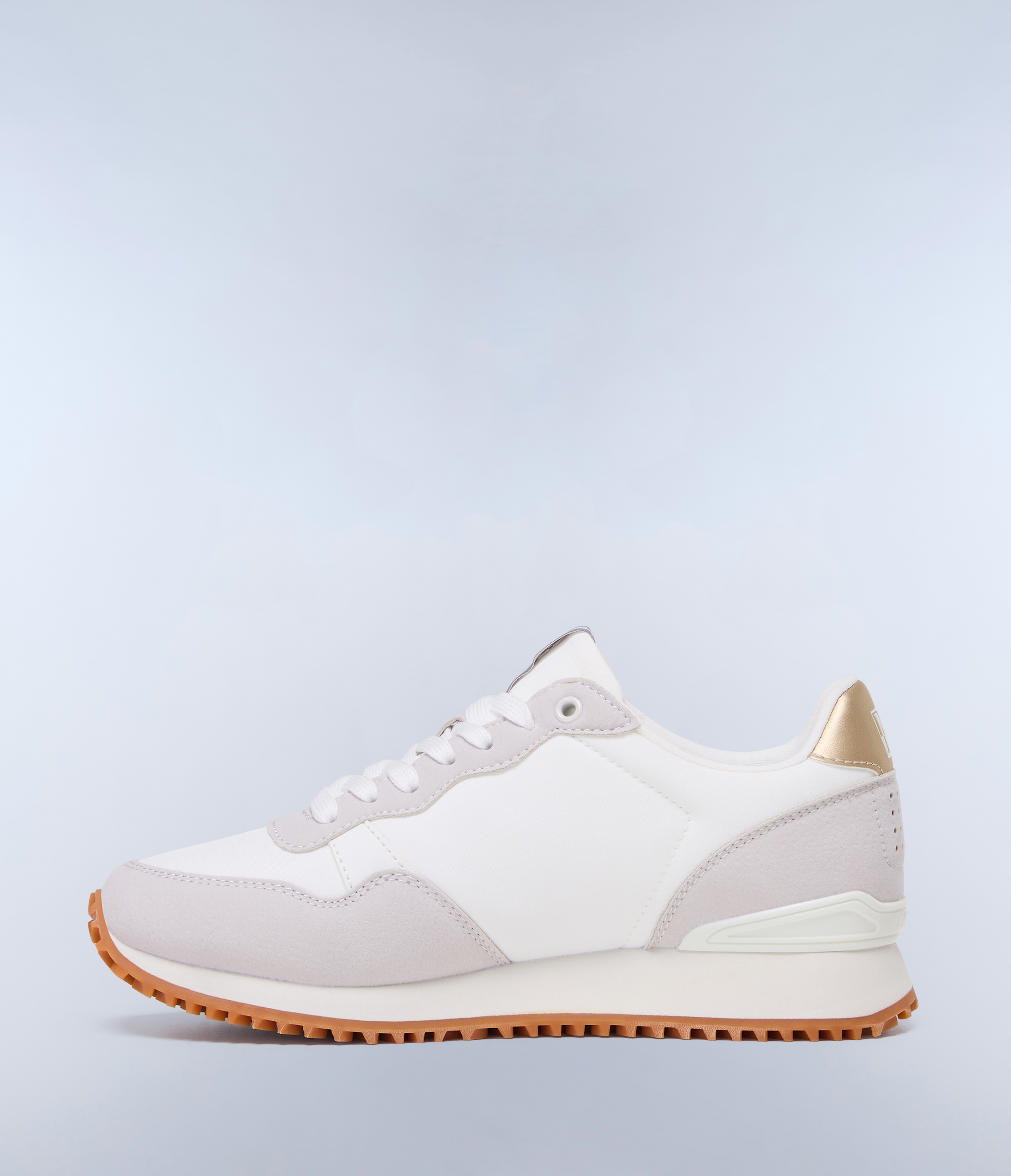 Astra Trainers 3 Astra Trainers