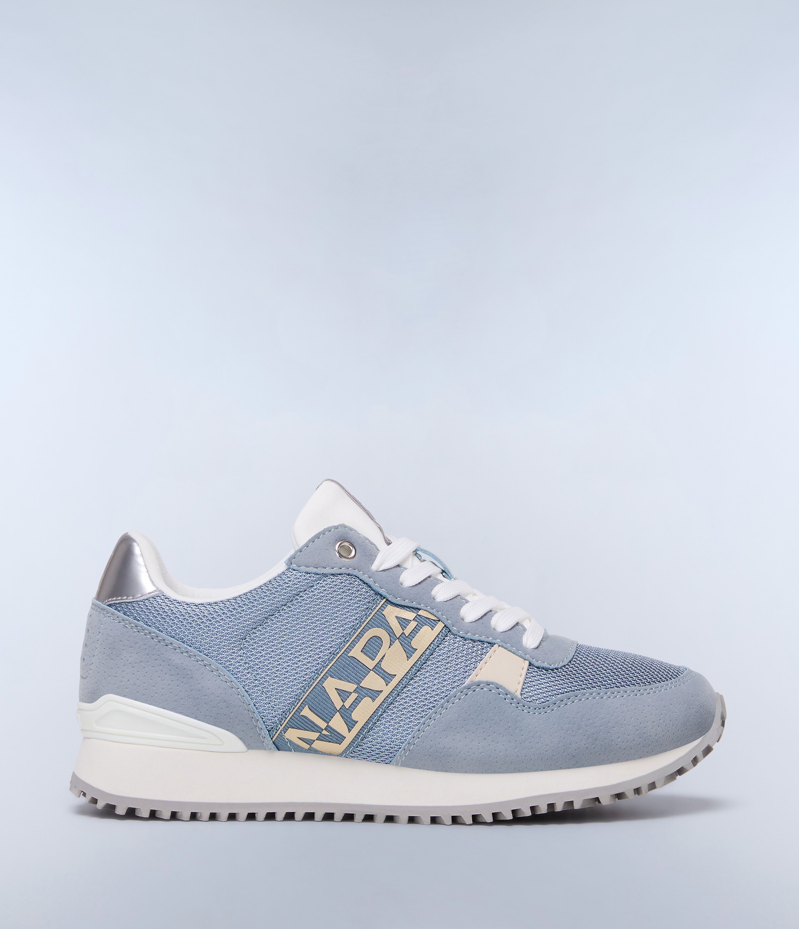 Astra Mesh Trainers