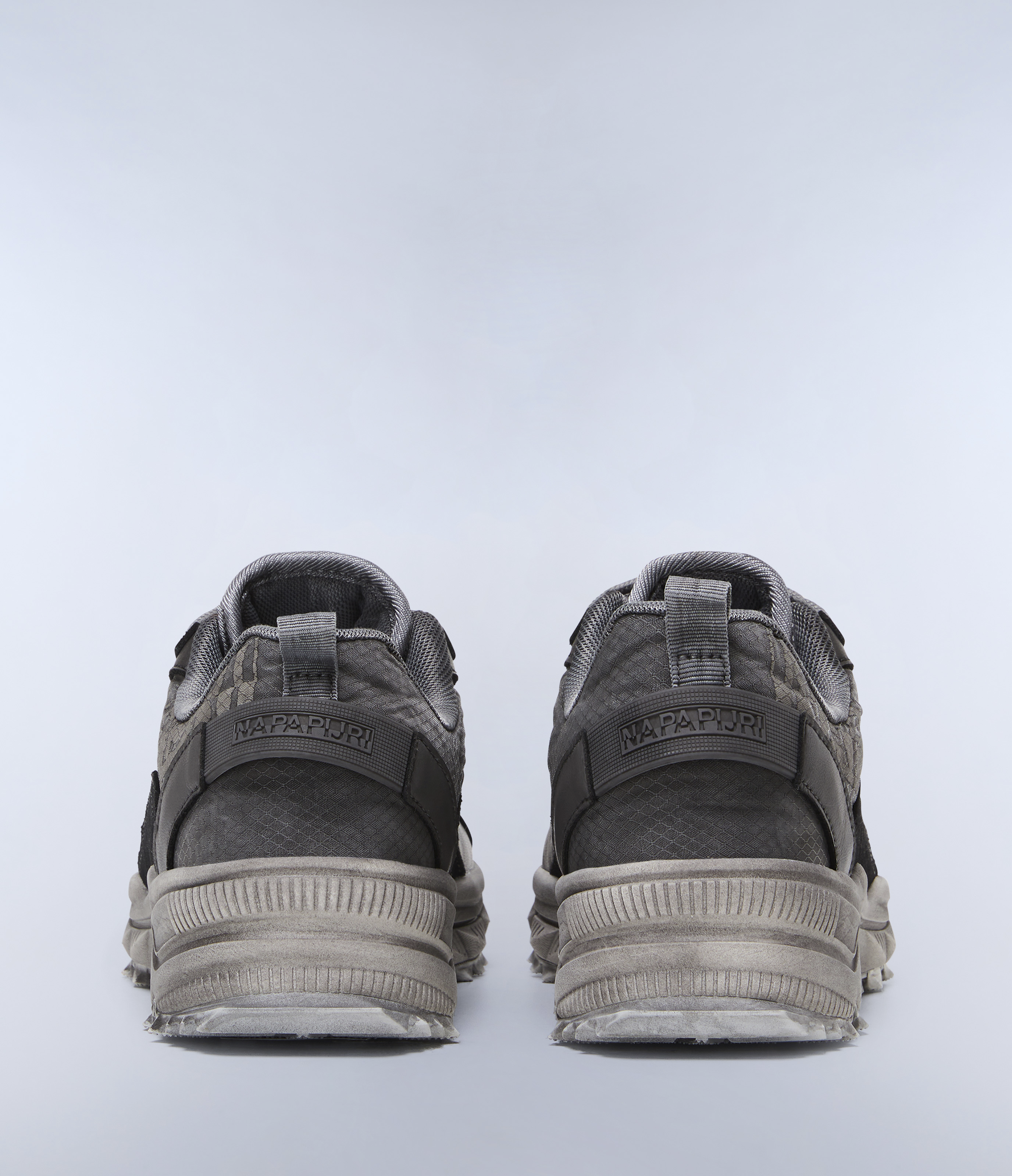 Vertic Trainers 2 Vertic Trainers