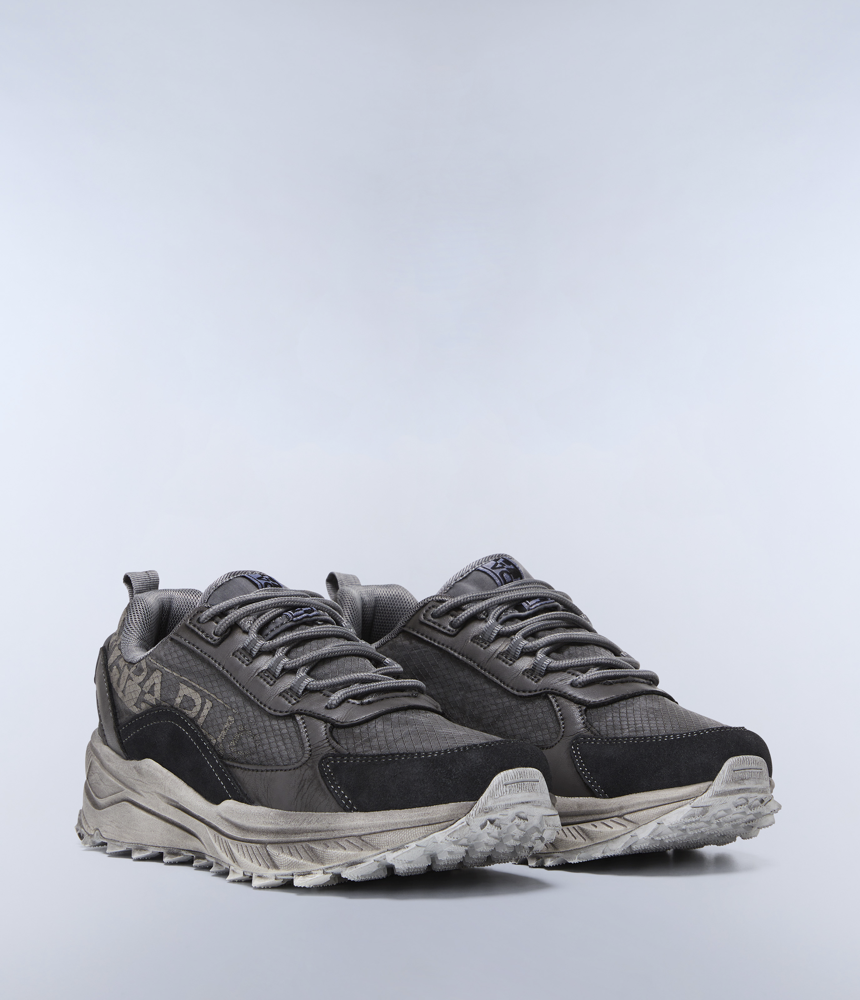 Vertic Trainers 6 Vertic Trainers